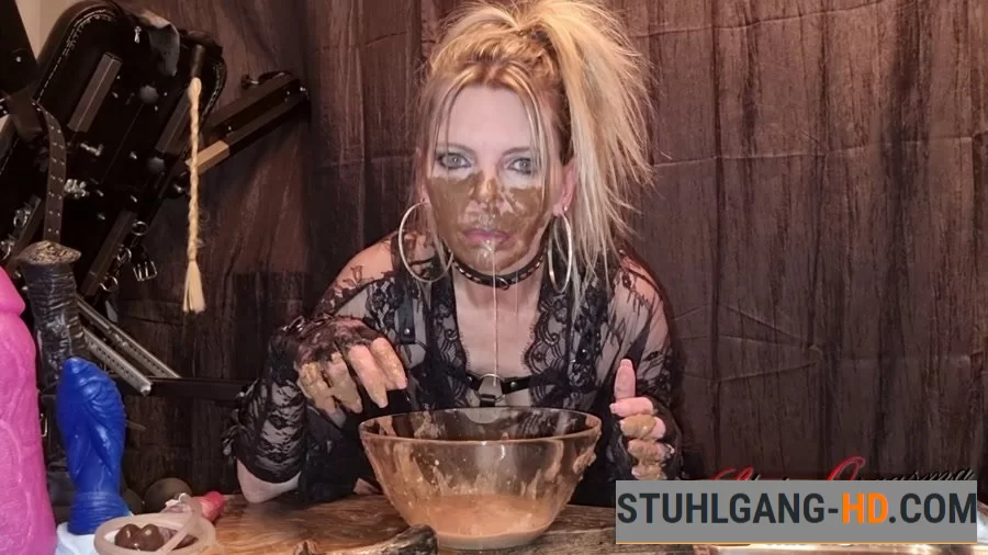 SlutOrgasma - Scat swallowing and puke show (Kacken, Scheißen, Scheiße essen) [FullHD 1080p] 1.72 GB