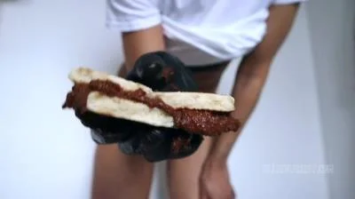 Hot Filled Potato Cake (Kacken, Scheißen, Scheiße essen) [HD 720p] 24.7 MB