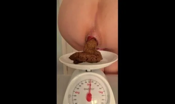 High speed shit eating (Kacken, Scheißen, Scheiße essen) [HD 720p] 128.38 MB