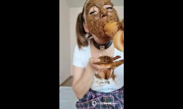 Fucking my shity mouth (Kacken, Scheißen, Scheiße essen) [HD 720p] 1.52 GB