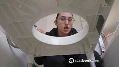 Watch Shitting 01 (Miss Lith) [HD 720p] 58.4 MB Online