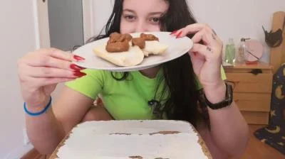 Watch Shit Snack, Eat My Special Plate [FullHD 1080p] 453 MB Online