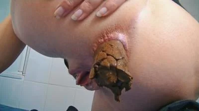 Watch Fingering The Huge One Out [HD 720p] 30.5 MB Online