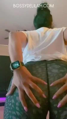 Watch Steven Paypig Fart Sniffer Reward [SD] 13.6 MB Online